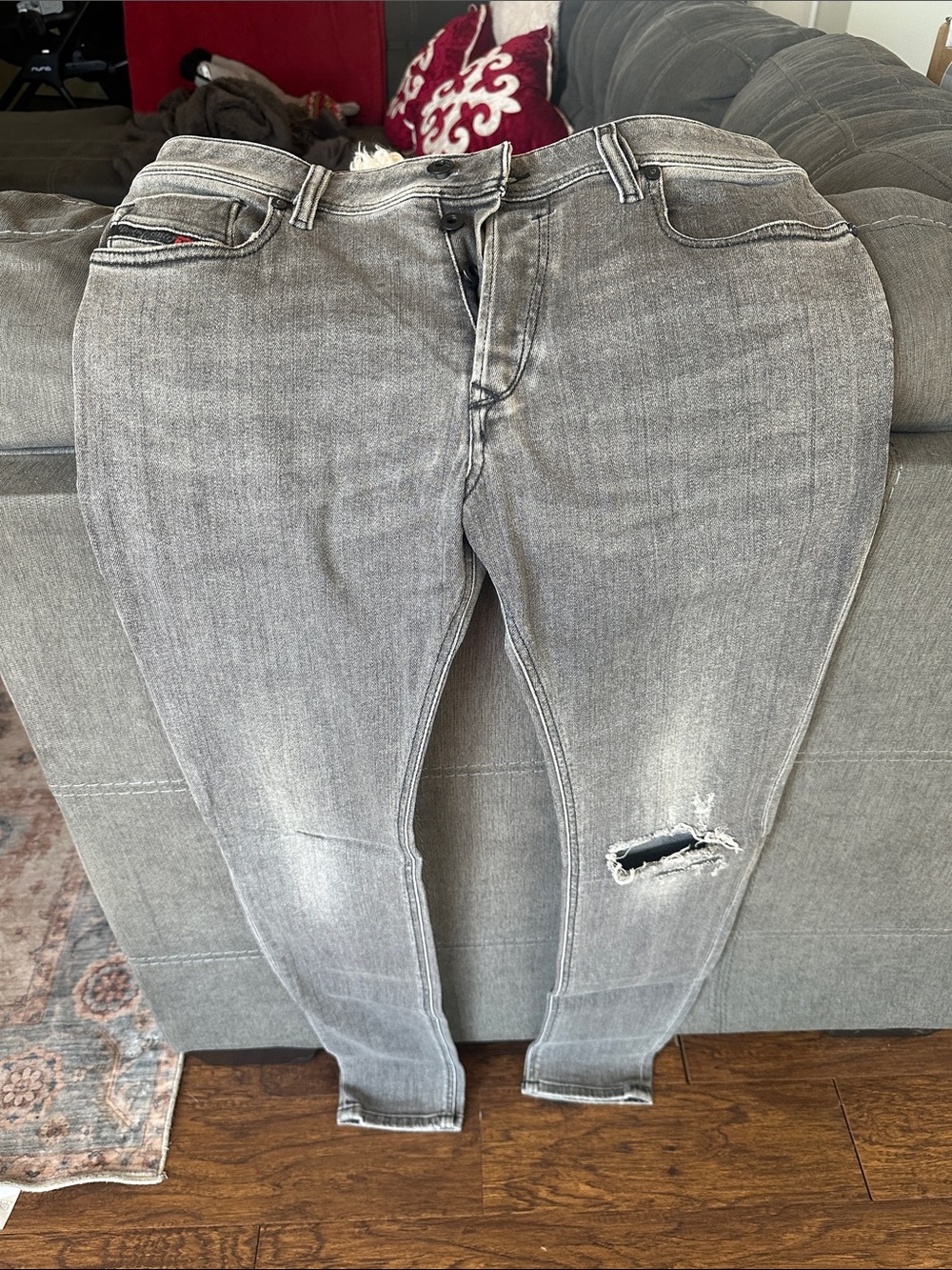 Diesel Light Gray Skinny Jeans with Knee Rip